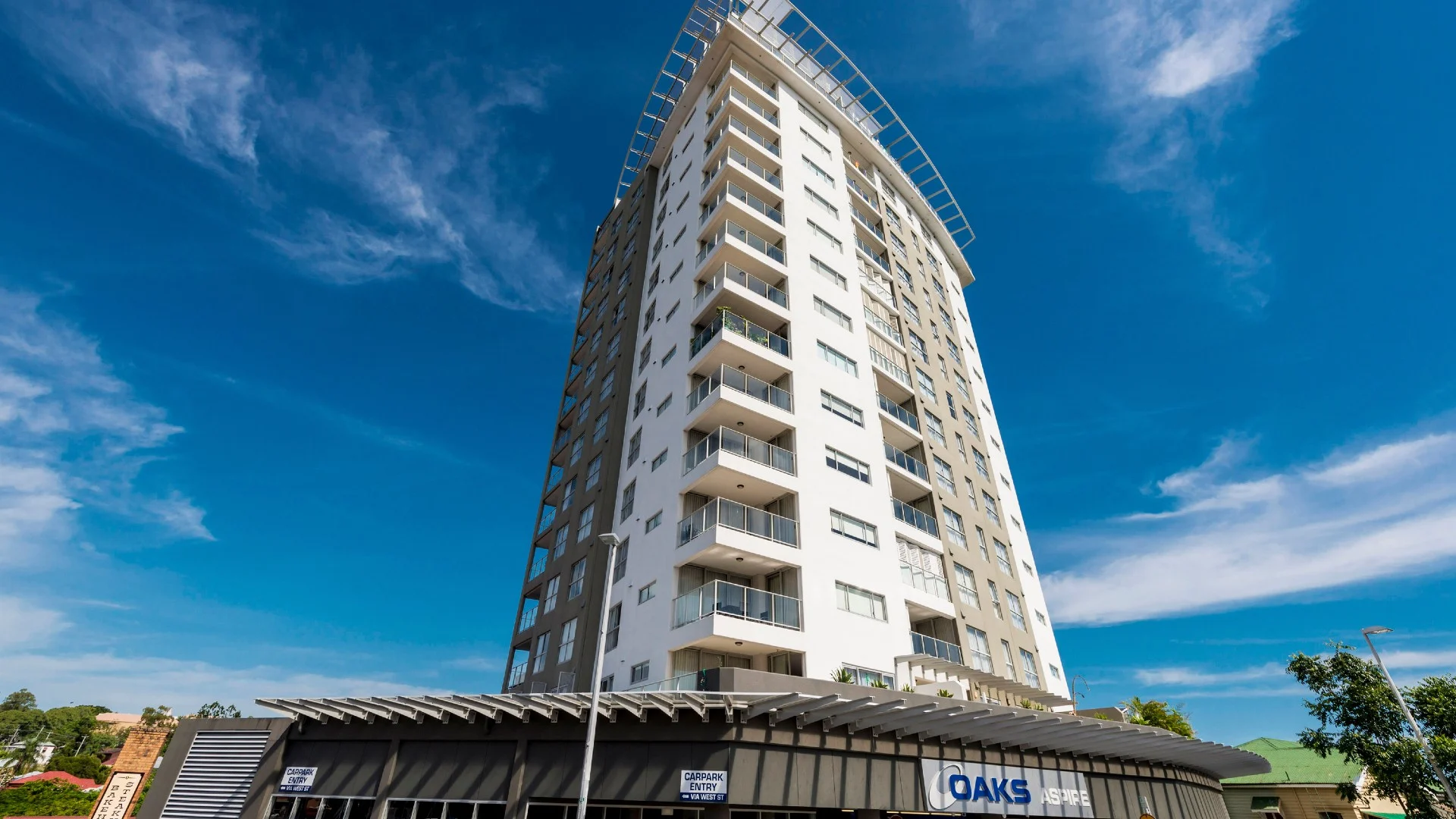 Aspire Oaks outside looking up